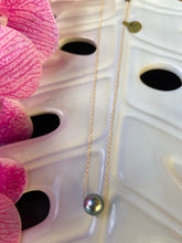Load image into Gallery viewer, 10mm Tahitian pearl floating necklaces