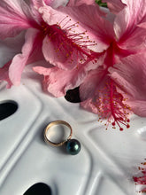 Load image into Gallery viewer, Hi’ilawe Ring