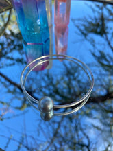 Load image into Gallery viewer, Tahitian Pearl Bangle Sterling Silver