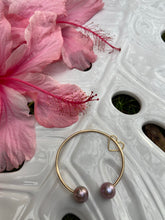 Load image into Gallery viewer, Edison Pearl Cuff Bracelet