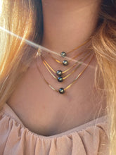 Load image into Gallery viewer, Herringbone Tahitian Pearl Necklace