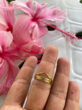 Load image into Gallery viewer, Mauna Ring Set