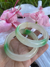 Load image into Gallery viewer, White and Green Jade