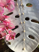Load image into Gallery viewer, Pikake necklace