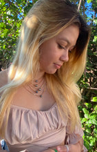 Load image into Gallery viewer, Herringbone Tahitian Pearl Necklace