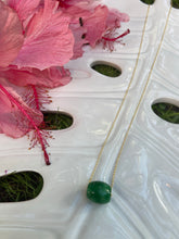 Load image into Gallery viewer, Jade necklace