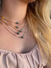 Load image into Gallery viewer, Herringbone Tahitian Pearl Necklace